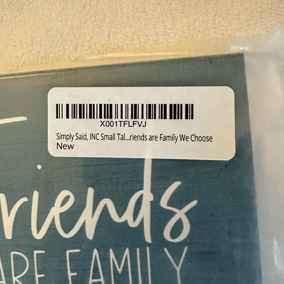NWT DECORATIVE WOOD SIGN SIMPLY SAID FRIENDS ARE FAMILY WE CHOOSE 5 INCHES X 5 I - Picture 2 of 6